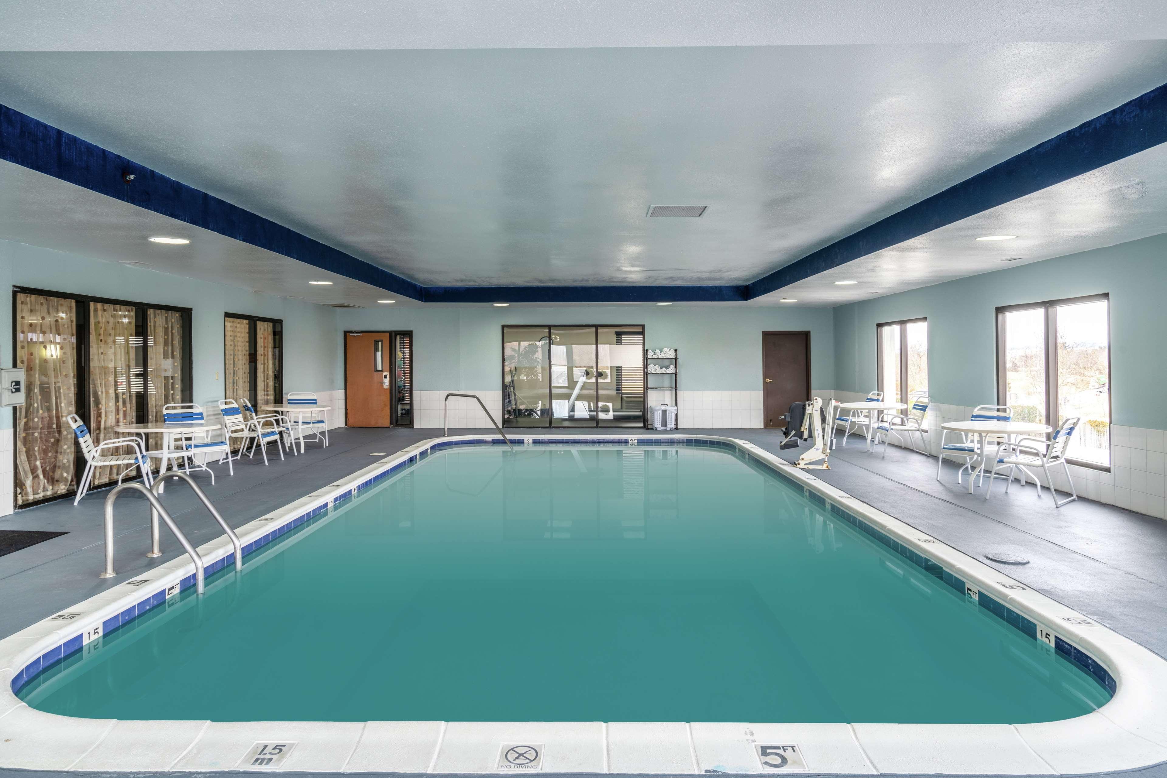 Hampton Inn Dublin Newbern Экстерьер фото