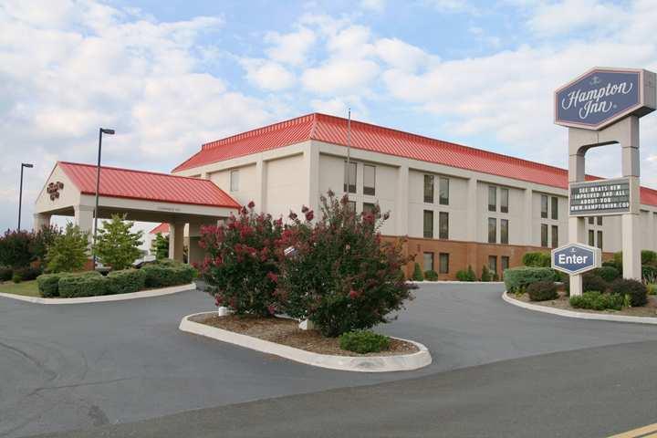 Hampton Inn Dublin Newbern Экстерьер фото